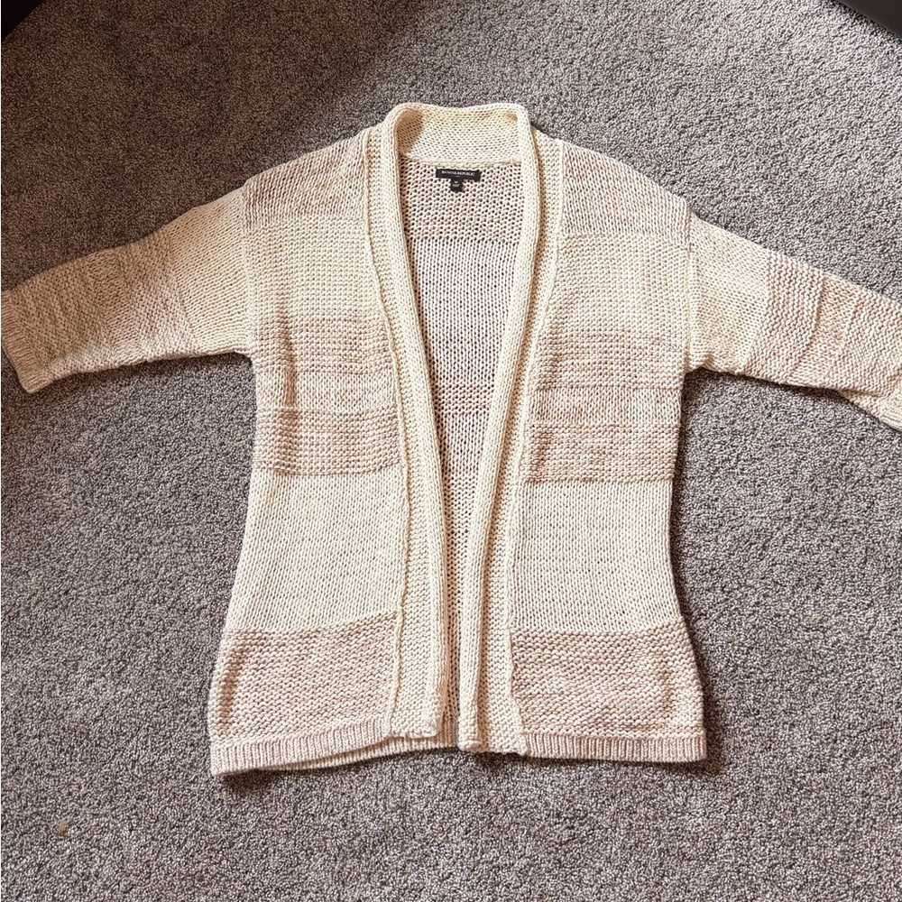 Banana Republic Women's Cream and Tan Short Sleeved Sweater Cardigan
